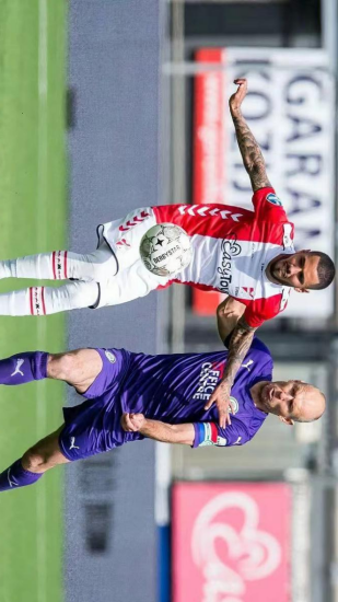 程充满了艰 程充满了艰